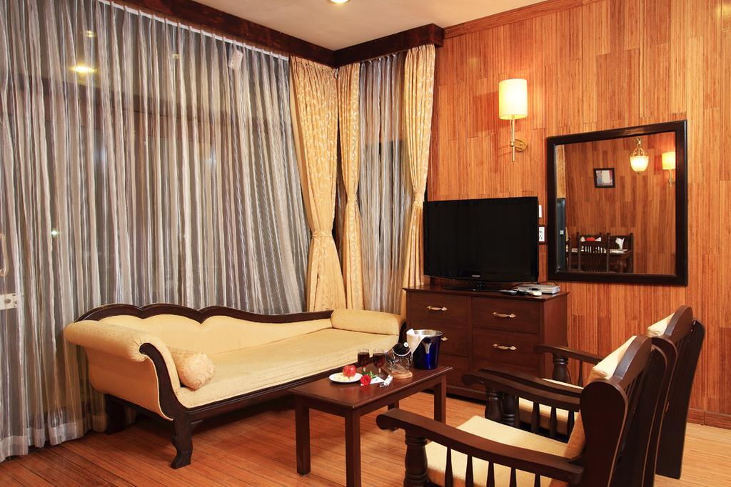 The Ashok Beach Resort Пондичерри Экстерьер фото
