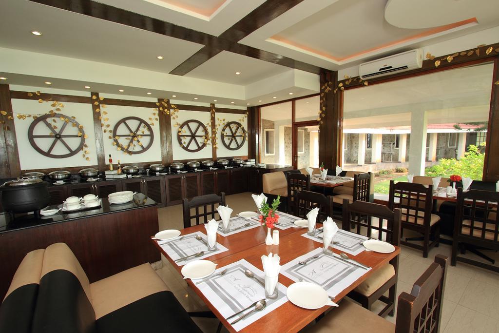 The Ashok Beach Resort Пондичерри Экстерьер фото