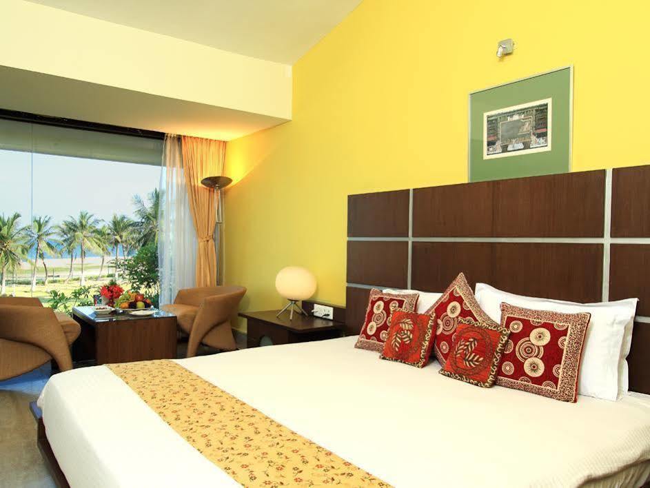 The Ashok Beach Resort Пондичерри Экстерьер фото