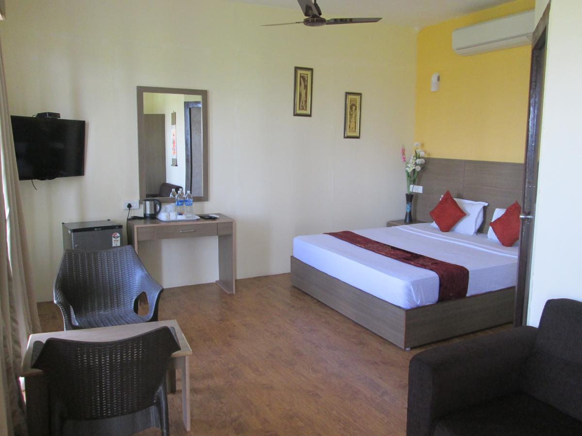 The Ashok Beach Resort Пондичерри Экстерьер фото