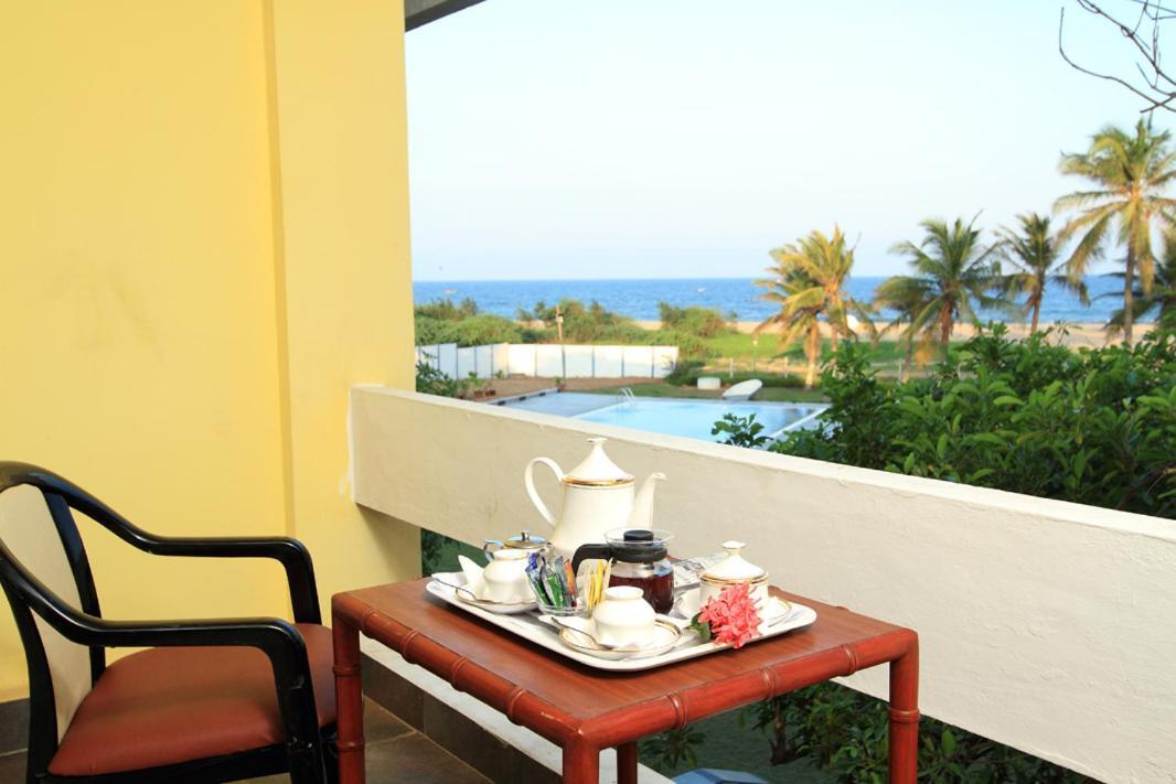 The Ashok Beach Resort Пондичерри Номер фото
